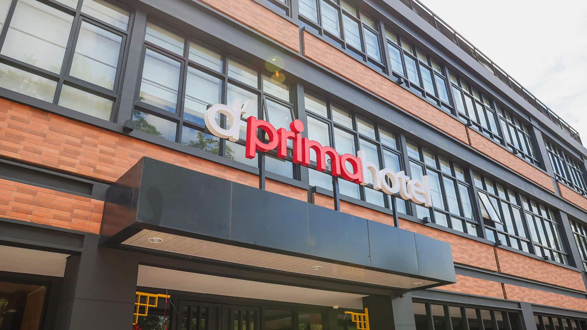 D'primahotel Bintan Banner