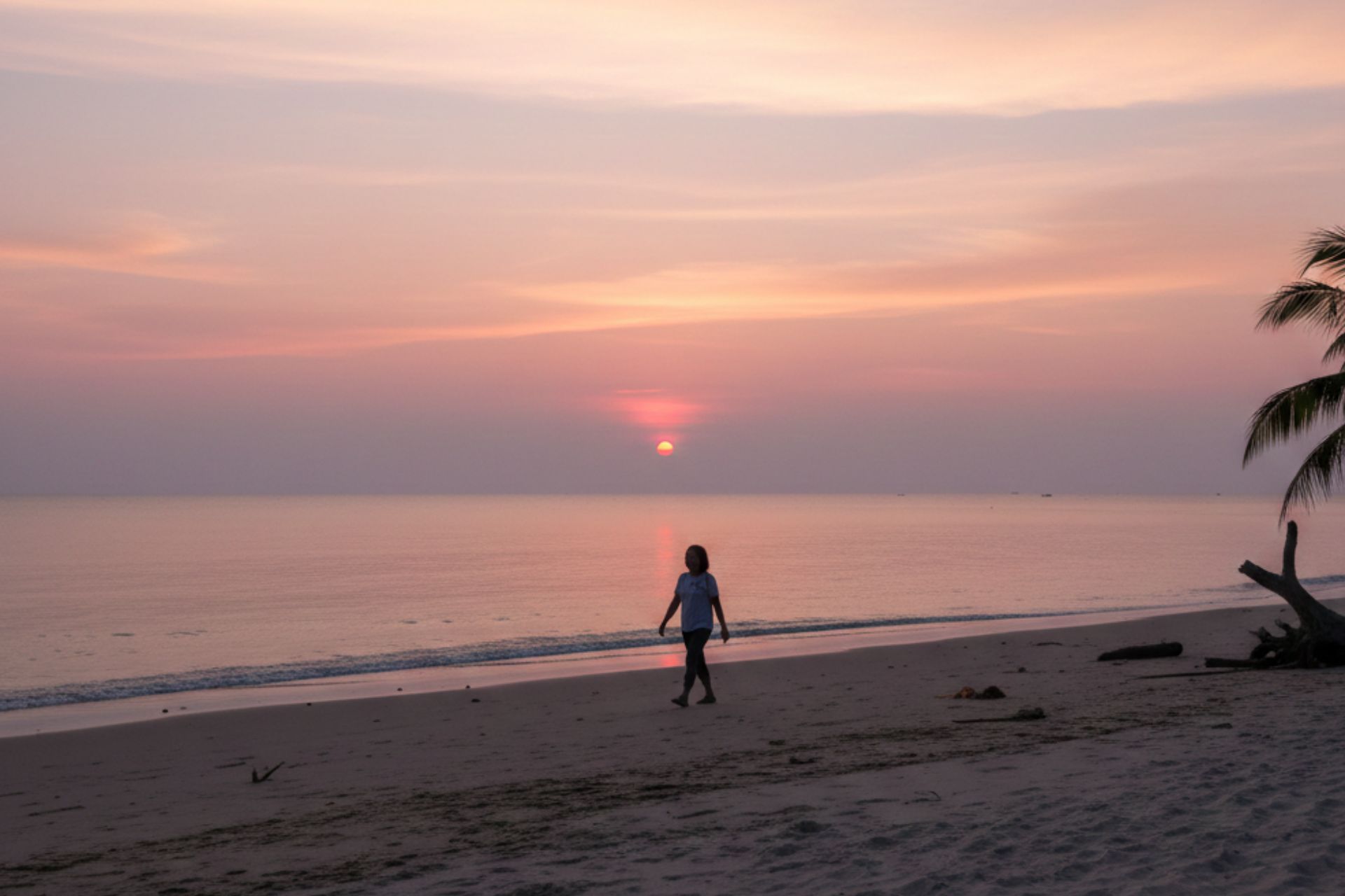 What Is a Custom Tour in Bintan