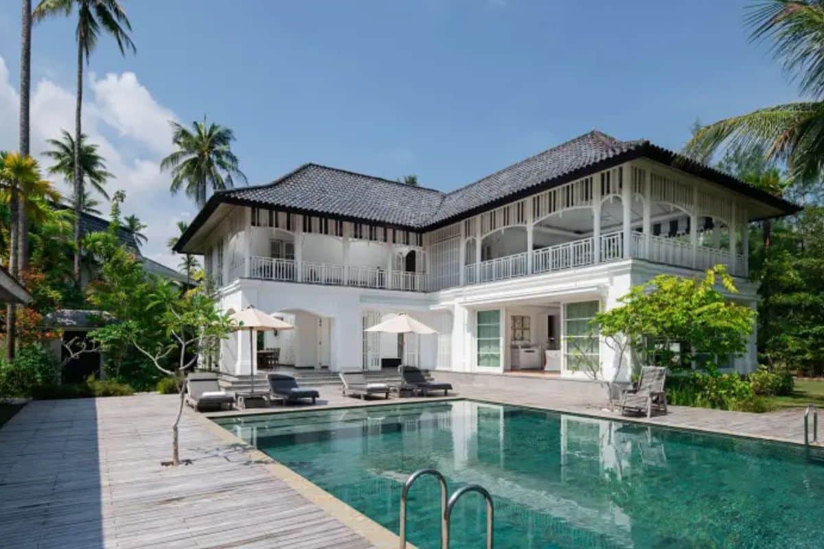 Luxury Villas & suites with calm and personalized service