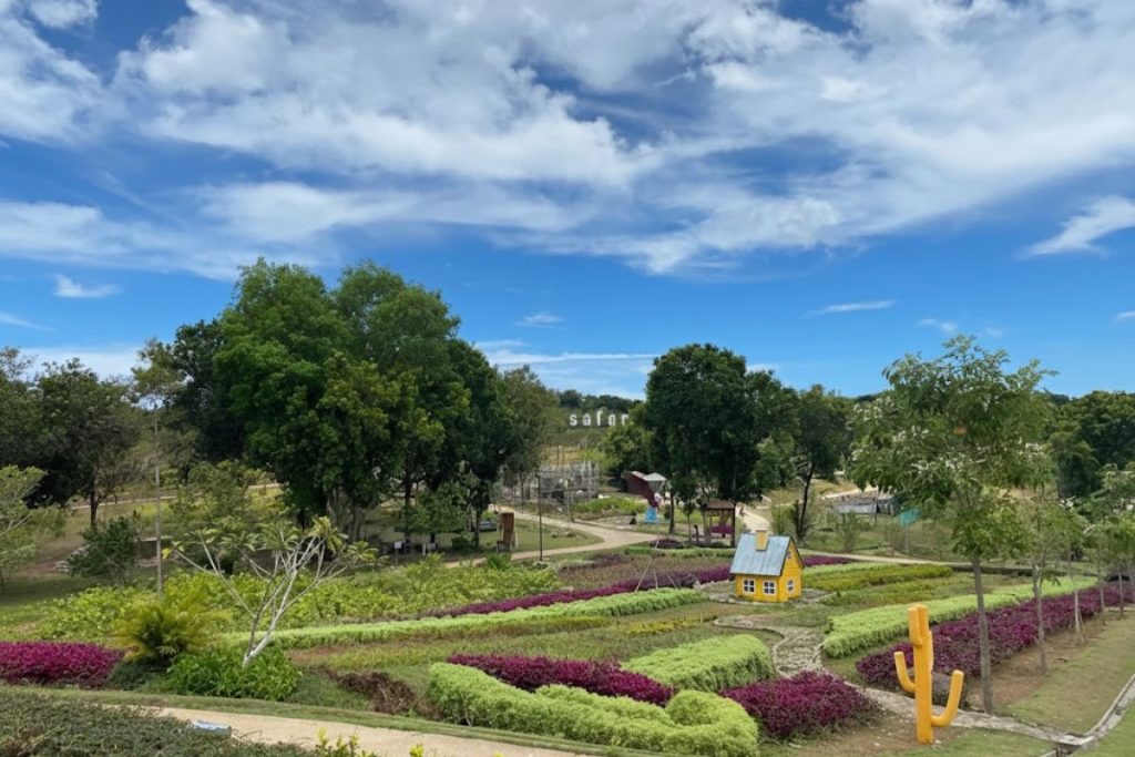 Outdoor pathway at Safari Lagoi Bintan for exploring the area
