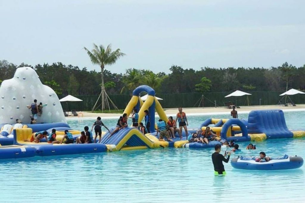 Water activities at Treasure Bay Bintan lagoon area